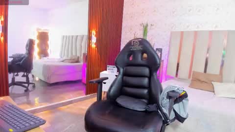 Snapshot of daphnne_tay chatting on September 2025 03:19:02 AM dhapnne online show from September 2025 03:19:02 AM