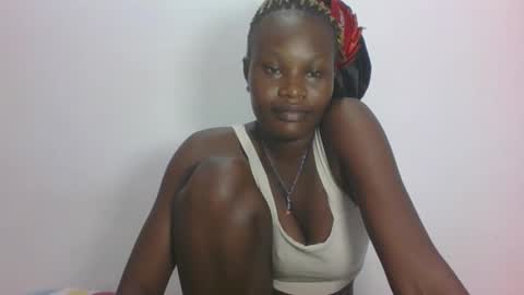 Snapshot of darberry21 chatting on June 2026 05:20:01 AM ESTHER online show from June 2026 05:20:01 AM