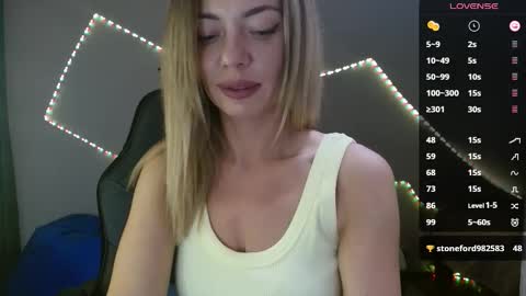 Snapshot of daria_spring chatting on March 2025 05:17:02 PM Daria online show from March 2025 05:17:02 PM