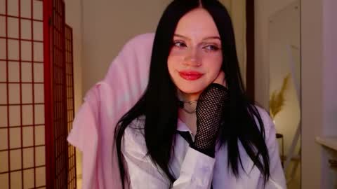 Diva online show from June 2026 09:03:01 PM