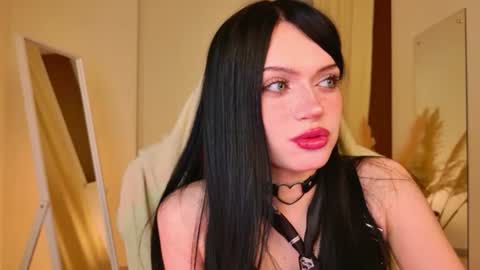 Diva online show from June 2026 09:38:01 PM