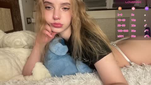 Snapshot of dark_side1213 chatting on December 2024 10:51:02 PM Darkside online show from December 2024 10:51:02 PM