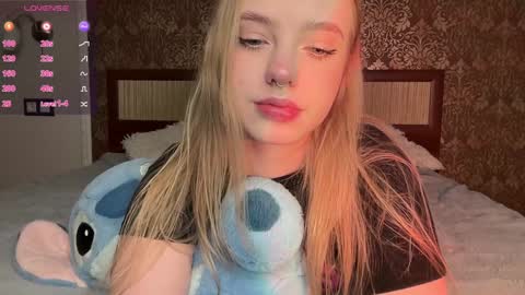 Snapshot of dark_side1213 chatting on February 2025 06:39:01 PM Darkside online show from February 2025 06:39:01 PM