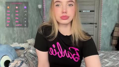 Snapshot of dark_side1213 chatting on October 2025 07:48:01 AM Darkside online show from October 2025 07:48:01 AM