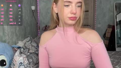 Snapshot of dark_side1213 chatting on October 2025 07:28:01 AM Darkside online show from October 2025 07:28:01 AM