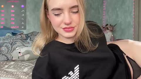 Snapshot of dark_side1213 chatting on October 2025 06:23:02 AM Darkside online show from October 2025 06:23:02 AM