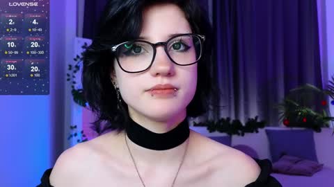 Snapshot of dark_vamp_ chatting on December 2024 12:28:02 AM Vamp online show from December 2024 12:28:02 AM