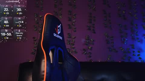 Snapshot of dark_vamp_ chatting on January 2025 12:38:02 AM Vamp online show from January 2025 12:38:02 AM