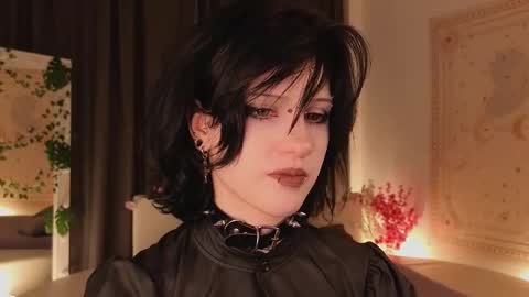 Snapshot of dark_vamp_ chatting on February 2025 09:54:01 PM Vamp online show from February 2025 09:54:01 PM