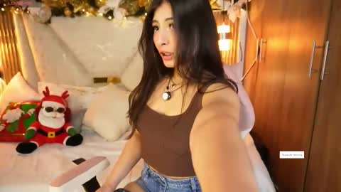 Snapshot of darkangelx_ chatting on November 2025 11:36:02 PM Angel Darcy online show from November 2025 11:36:02 PM