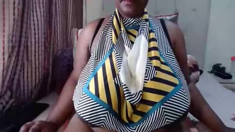 DarkBusty online show from September 2025 12:53:01 PM