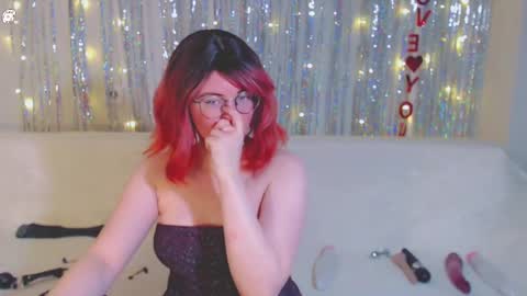 Kelly online show from January 2025 05:20:02 AM