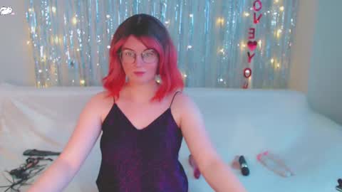 Kelly online show from January 2025 09:19:02 AM