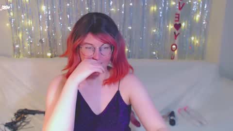 Kelly online show from January 2025 12:24:01 PM