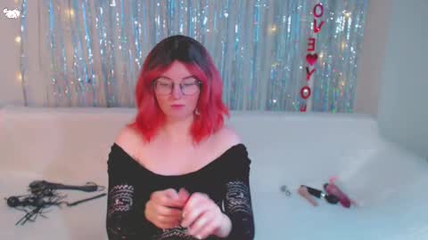 Kelly online show from January 2025 06:13:01 AM