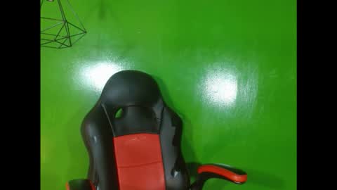 darkiin_ftm_ online show from February 2026 03:38:02 AM