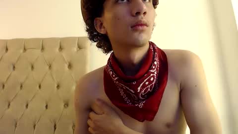 darkknightx01 online show from November 2025 12:45:02 AM