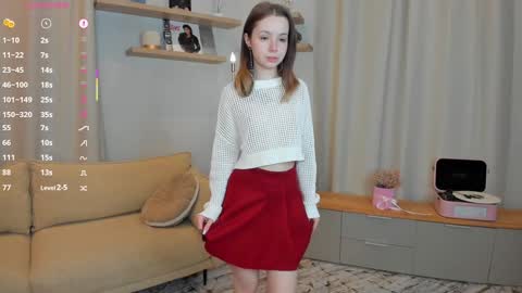 Elizabeth online show from November 2025 08:09:01 PM