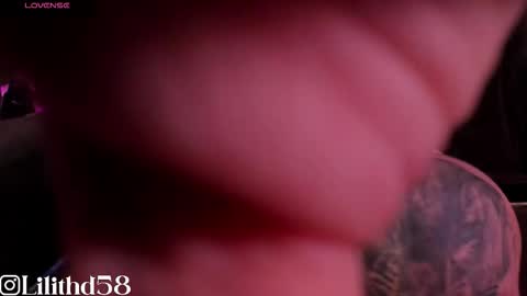 Snapshot of darknes_lilith18 chatting on November 2025 03:50:02 AM darknes_lilith18 online show from November 2025 03:50:02 AM