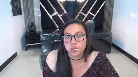 Snapshot of darknyx_ch1 chatting on November 2025 11:15:01 PM darknyx ch1 online show from November 2025 11:15:01 PM