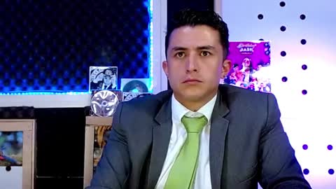 DARKO0717 online show from January 2025 05:30:01 PM