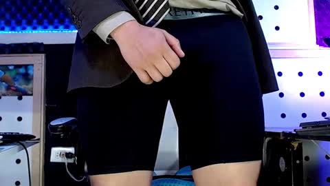 DARKO0717 online show from February 2025 04:11:02 PM