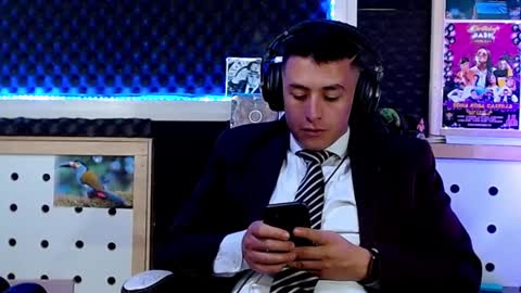 DARKO0717 online show from February 2025 04:35:01 PM