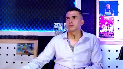 DARKO0717 online show from February 2025 09:56:02 PM