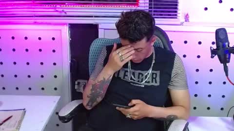 DARKO0717 online show from September 2025 06:08:02 PM