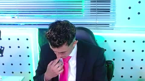 DARKO0717 online show from December 2025 12:44:02 PM