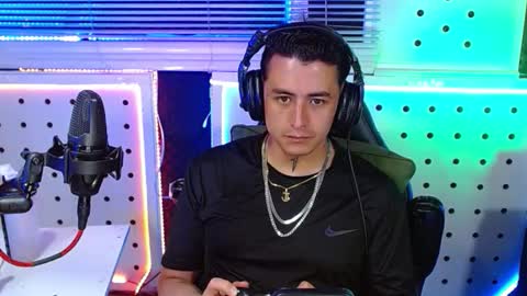 DARKO0717 online show from January 2026 01:55:02 AM