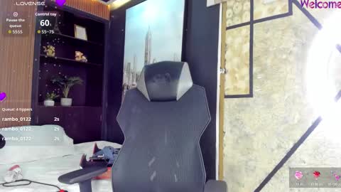 Snapshot of darkreed_ chatting on February 2026 06:06:02 PM Dark ReeD online show from February 2026 06:06:02 PM