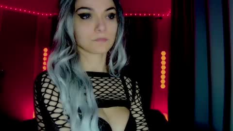 Snapshot of darkskullmistress chatting on May 2026 04:06:02 AM roseredgoddess online show from May 2026 04:06:02 AM