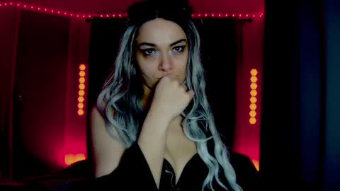 Snapshot of darkskullmistress chatting on May 2026 02:42:02 AM roseredgoddess online show from May 2026 02:42:02 AM