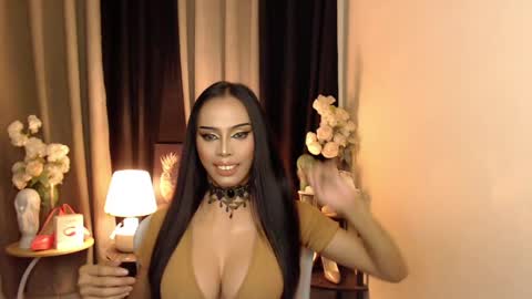 HAPPY BIRTHDAY MISTRESS MADRIANA online show from February 2025 10:12:02 AM