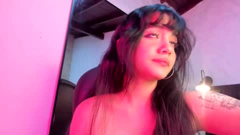 Snapshot of darky_doll chatting on October 2025 04:24:02 AM Darky Doll online show from October 2025 04:24:02 AM