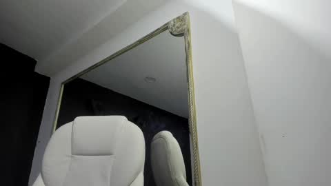 Darling online show from February 2025 12:23:02 PM