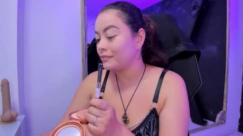 Snapshot of darlingbdsm_ chatting on February 2026 01:28:02 PM Darling online show from February 2026 01:28:02 PM