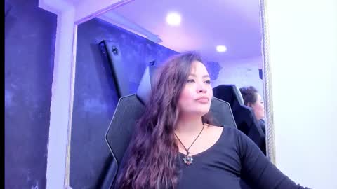 Snapshot of darlingbdsm_ chatting on February 2026 03:01:01 PM Darling online show from February 2026 03:01:01 PM