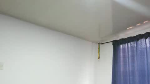 Darlyhooper online show from December 2024 09:36:02 PM