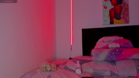 Snapshot of darlyhooper1_ chatting on March 2026 12:16:01 AM Darlyhooper online show from March 2026 12:16:01 AM