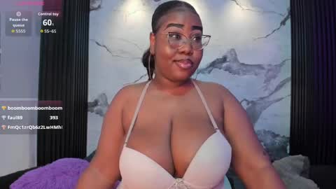 Snapshot of darnellqueen chatting on May 2026 06:12:02 PM Darnell Queen online show from May 2026 06:12:02 PM