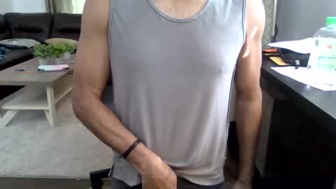 darryl43321 online show from February 2025 09:47:02 PM