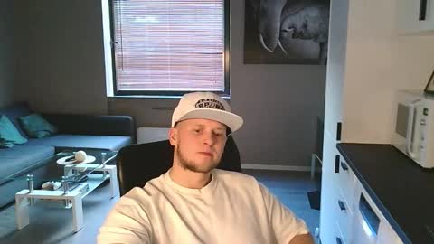 Snapshot of dartanjanas chatting on September 2025 04:29:01 PM Dario online show from September 2025 04:29:01 PM