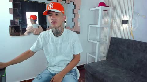 Snapshot of darwin_ggh chatting on November 2025 06:55:01 AM darwin_ggh online show from November 2025 06:55:01 AM