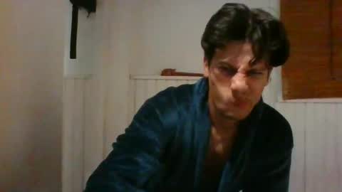Snapshot of daryof chatting on December 2024 11:20:02 PM Daryo Franco online show from December 2024 11:20:02 PM