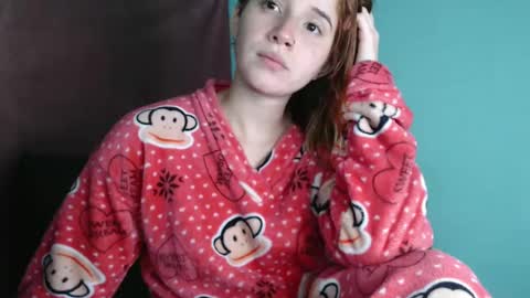 Snapshot of dasne19 chatting on February 2025 02:51:02 AM Dafne online show from February 2025 02:51:02 AM