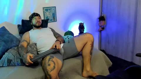 DAVE MAX online show from November 2025 03:03:02 PM