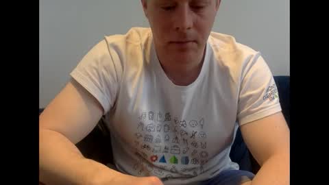 daveb709709709 online show from February 2026 05:21:01 PM