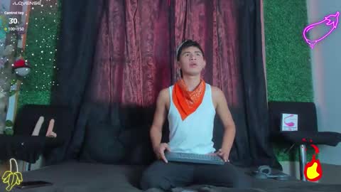 daveel_hot online show from October 2025 07:47:01 PM